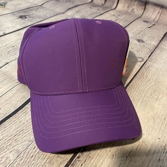 Women's Purple PUMA baseball hat, new with tags - Picture 4 of 4